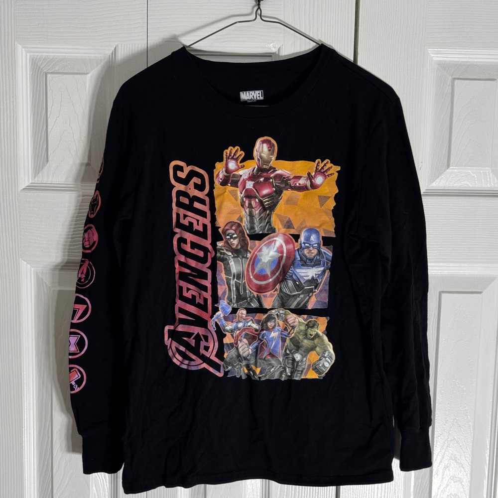 Marvel Black Graphic Tee
